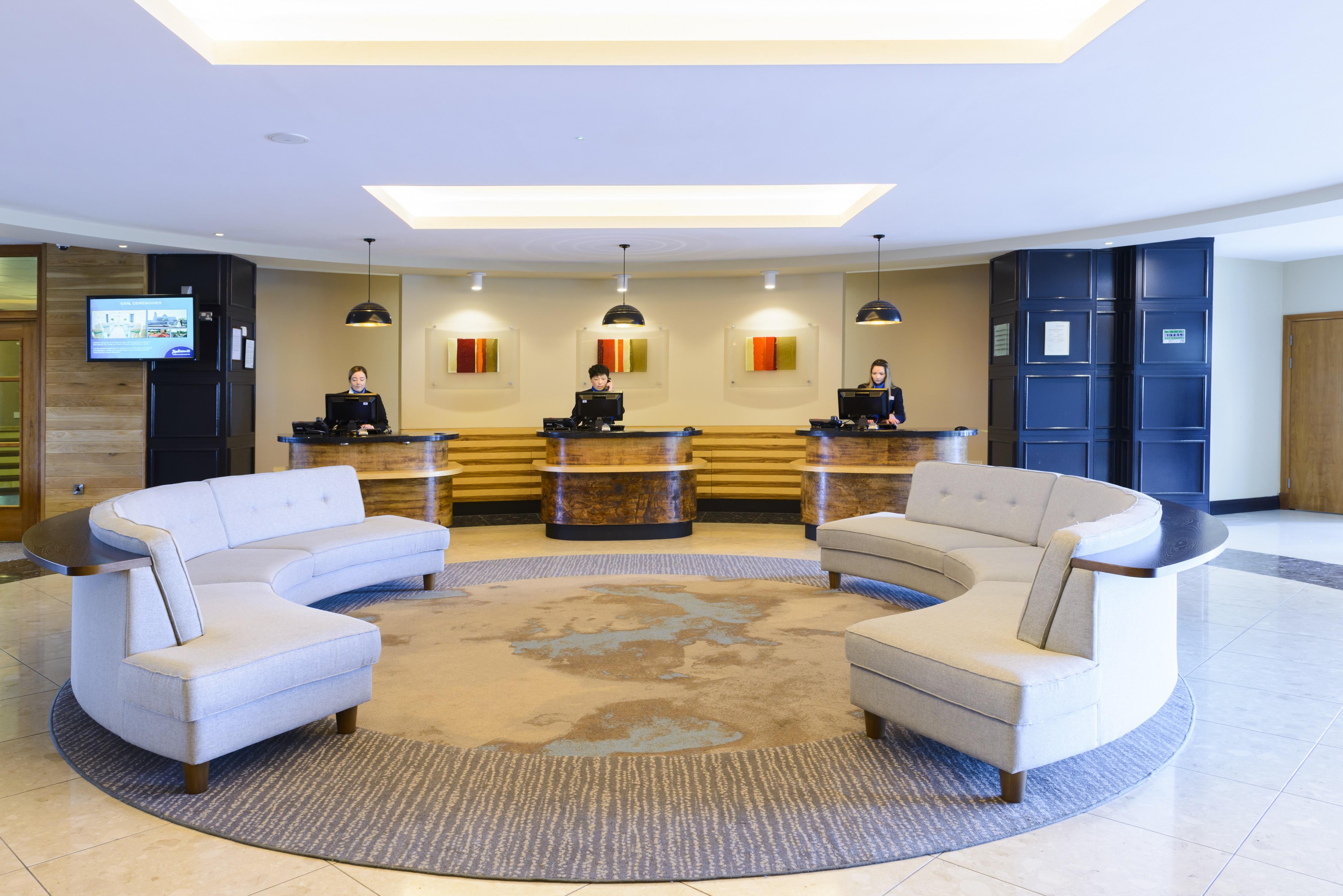 Radisson Blu Hotel, Athlone Exterior photo